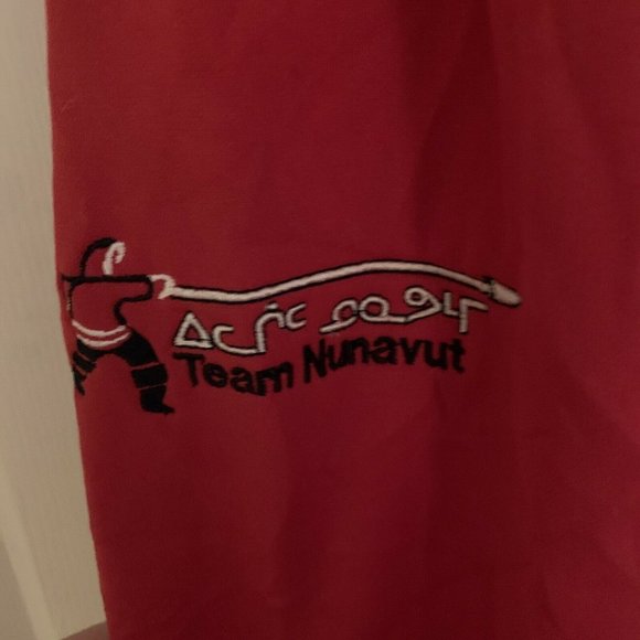 Under Armour Men's Hoodie Red - Team Nunavut - XXL 2XL - Picture 3 of 5